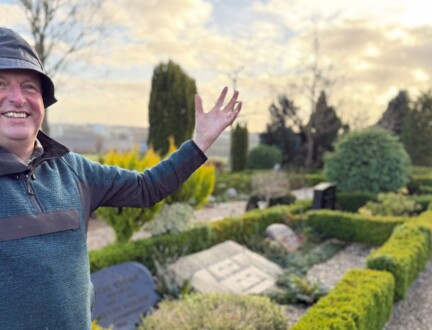 Graver på Foldby kirkegård